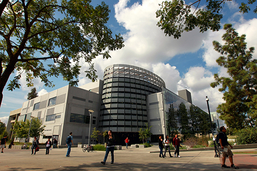 Picture of the front of the Library